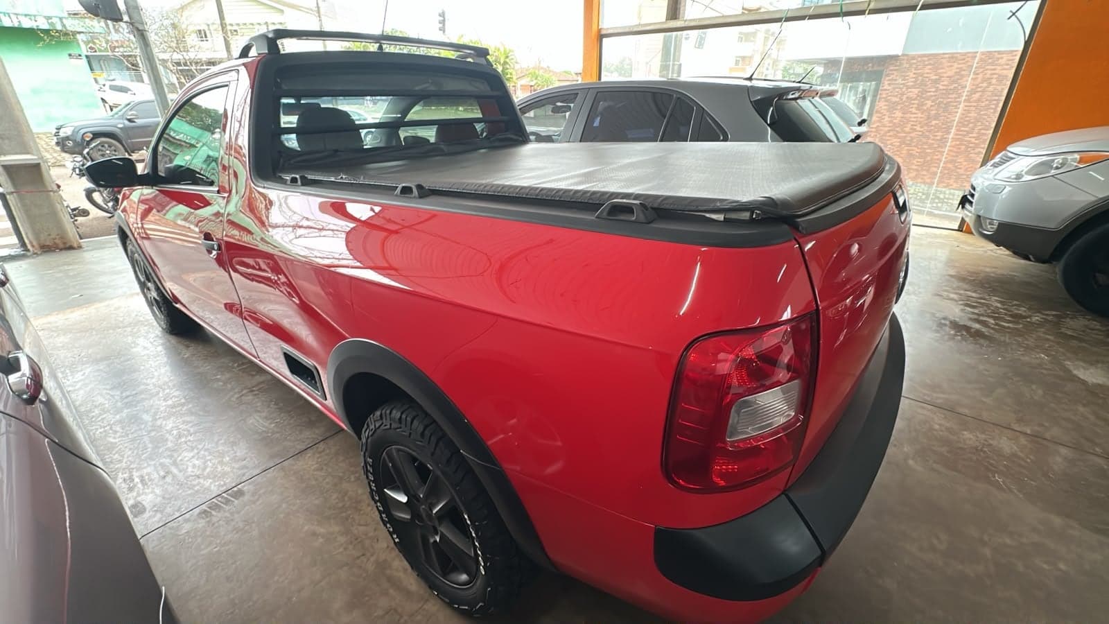 VOLKSWAGEN SAVEIRO 1.6 TRENDLINE COMPLETA — mídia 4