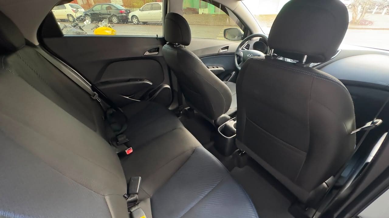 Hyundai HB20X Premium 1.6 Manual 2014 — mídia 5