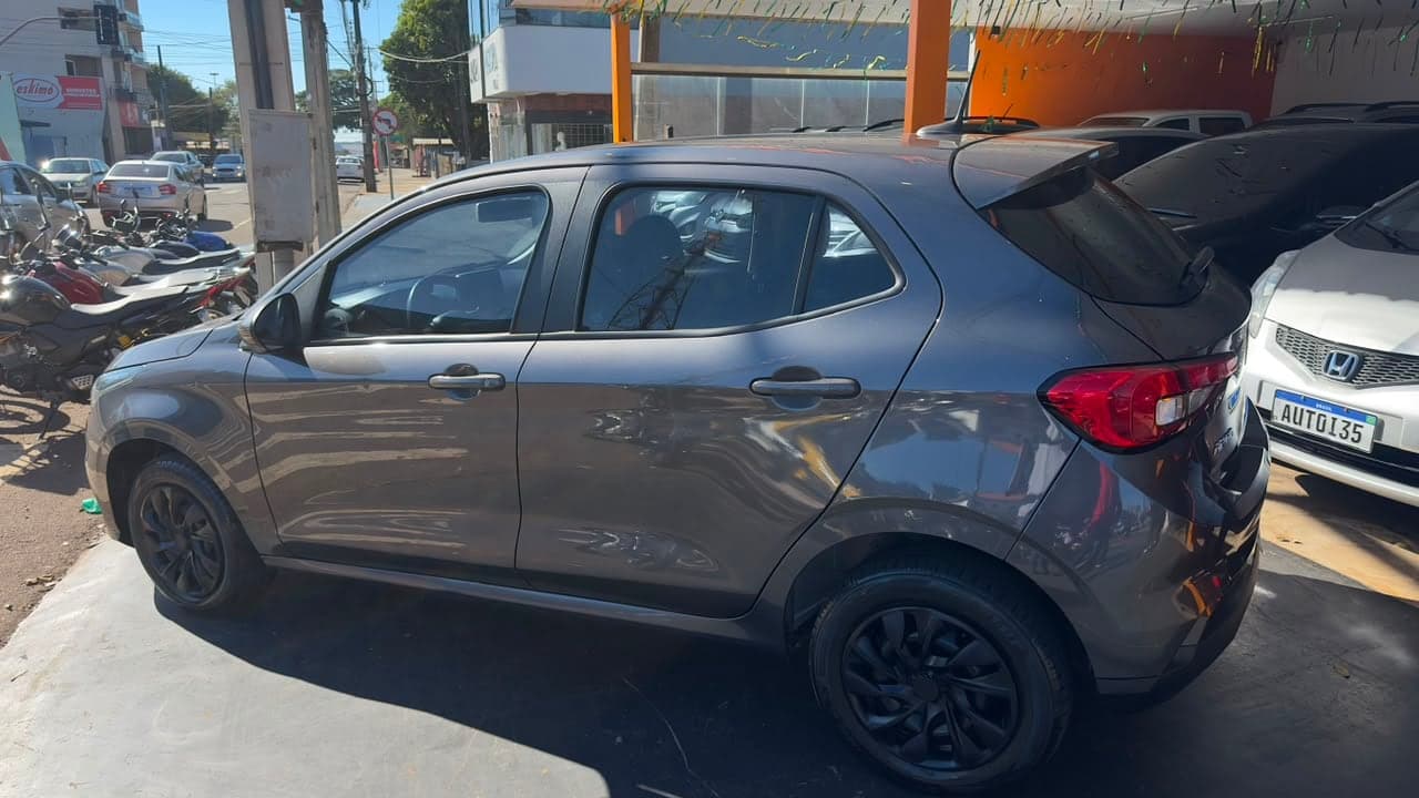 FIAT ARGO 1.0 DRIVE COMPLETO  — mídia 4
