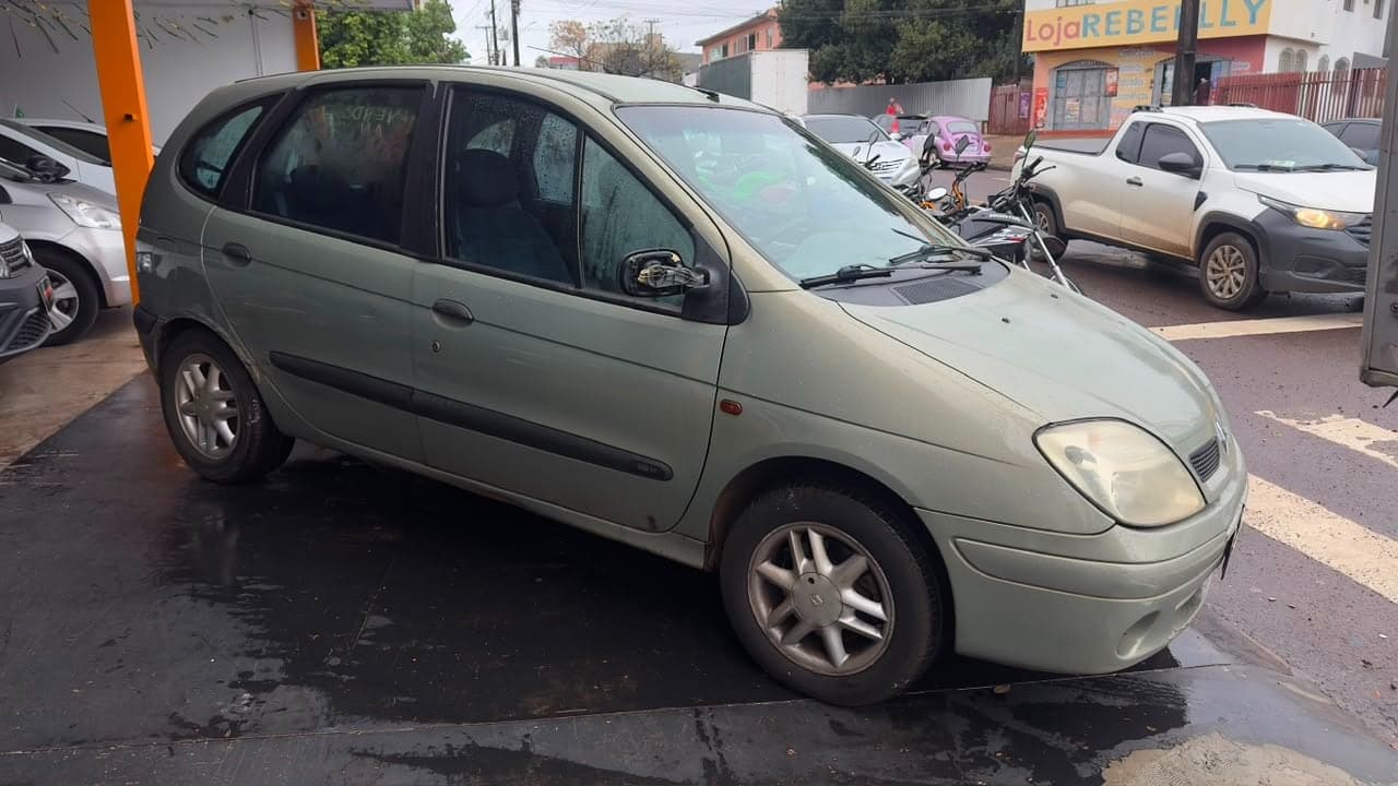 Renault Scénic 1.6 (Repasse) 2002 — mídia 2
