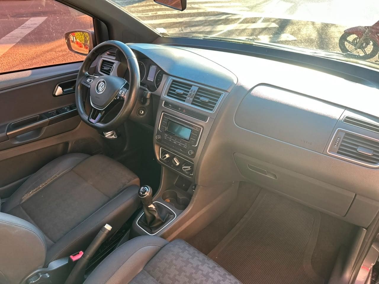 Volkswagen Fox Track 1.0 Completo 2017 — mídia 7