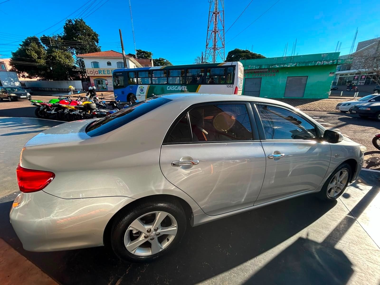 Toyota Corolla XEi 2.0 Aut. Completo 2012 — mídia 10