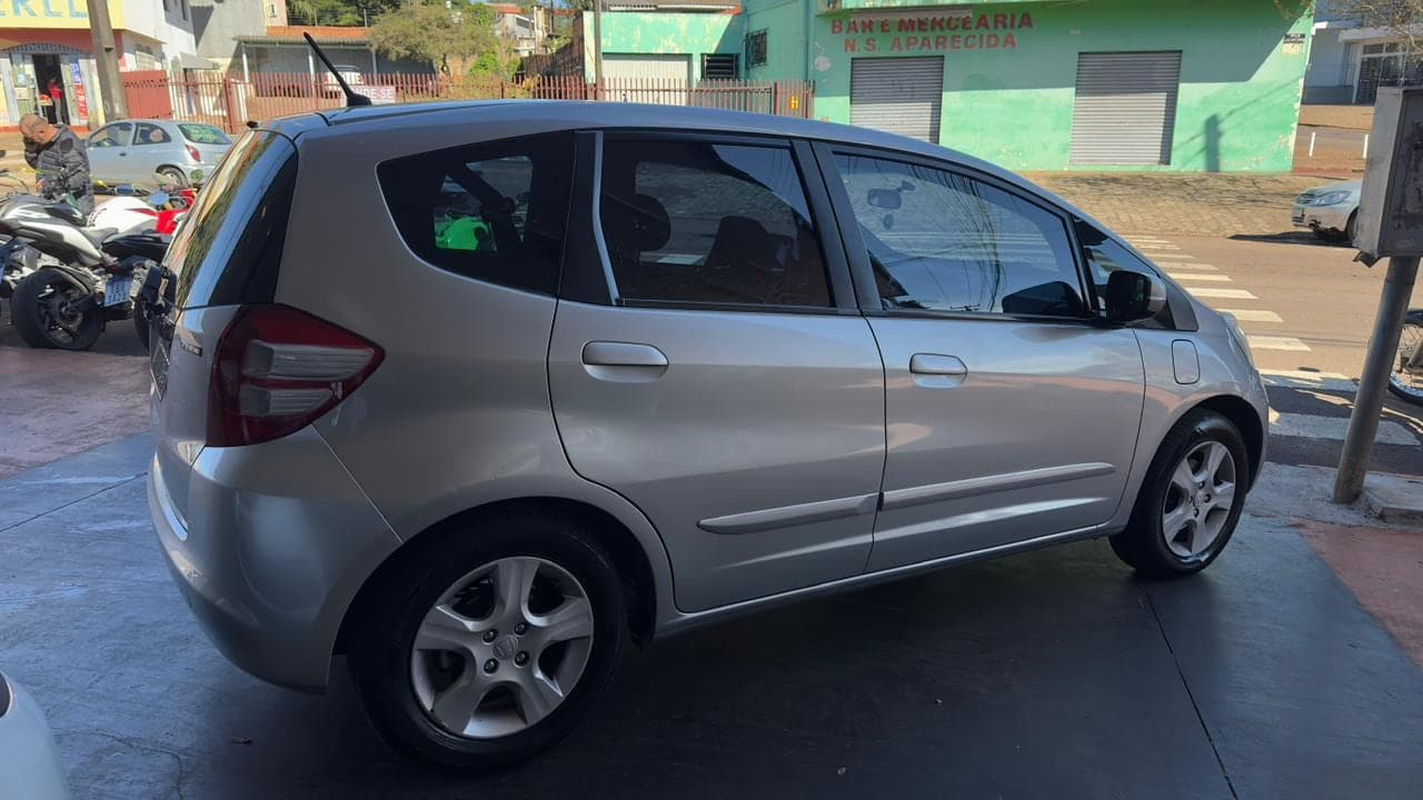 Honda Fit 1.4 LXL Completo 2012 — mídia 3