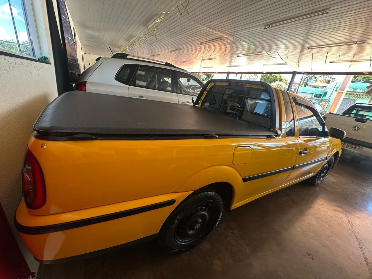 Volkswagen Saveiro 1.8 AP 2001 — mídia 6