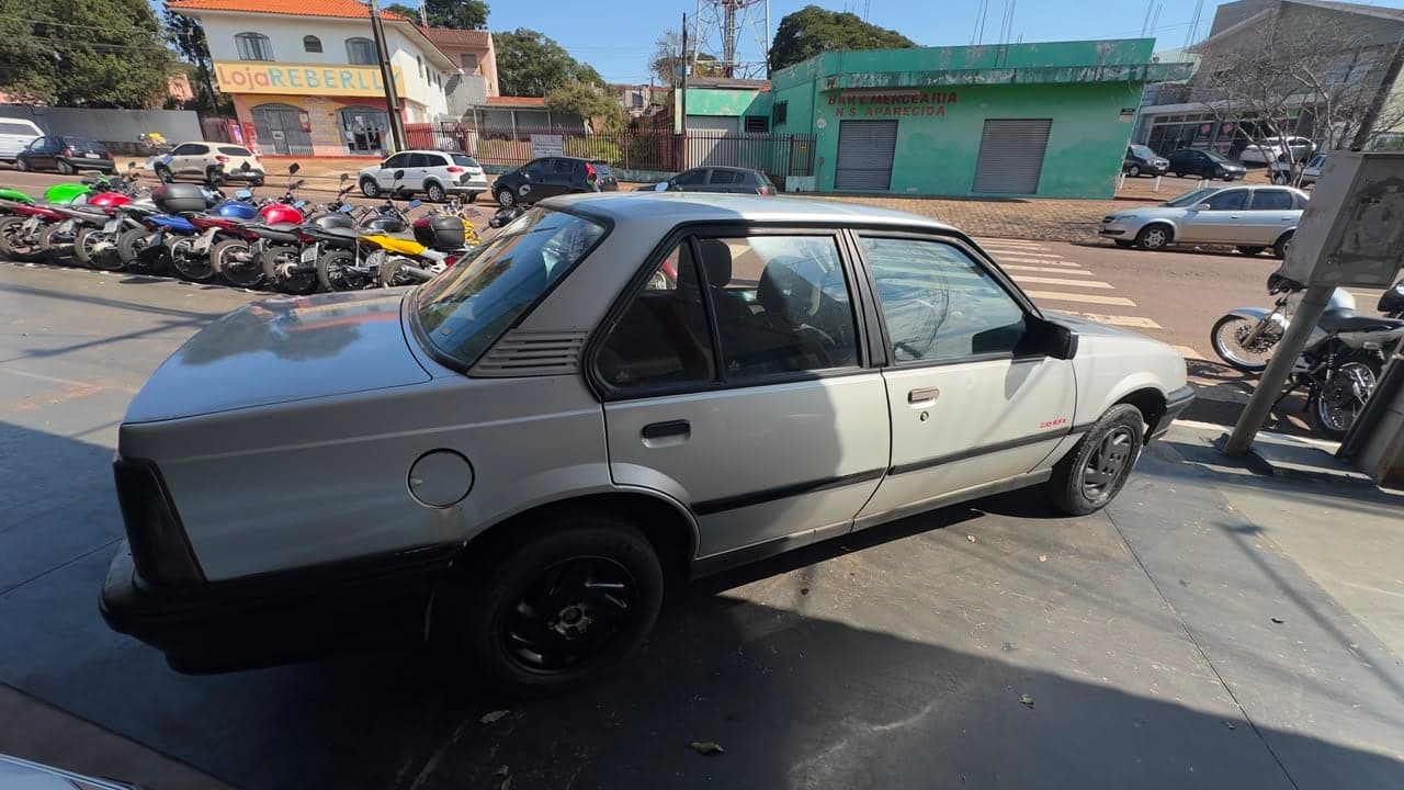 CHEVROLET MONZA 2.0 GLS — mídia 6