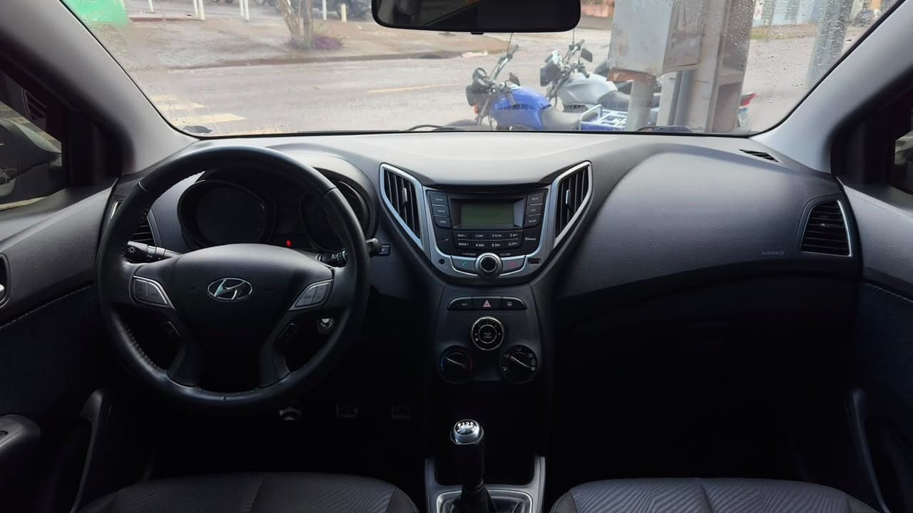 Hyundai HB20X Premium 1.6 Manual 2014 — mídia 7