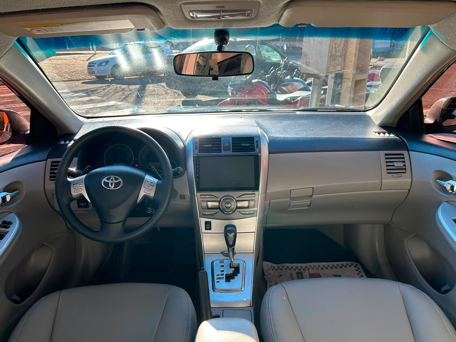 Toyota Corolla XEi 2.0 Aut. Completo 2012 — mídia 8