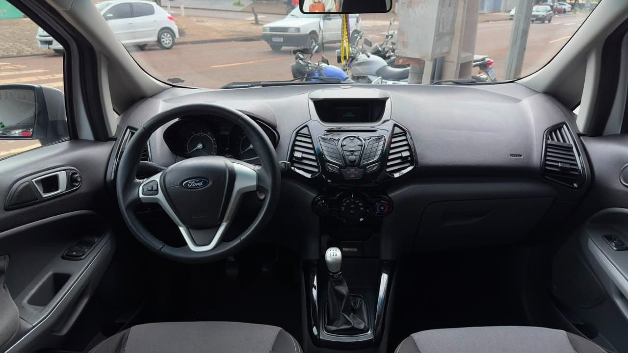 Ford EcoSport Freestyle 1.6 2015 — mídia 11