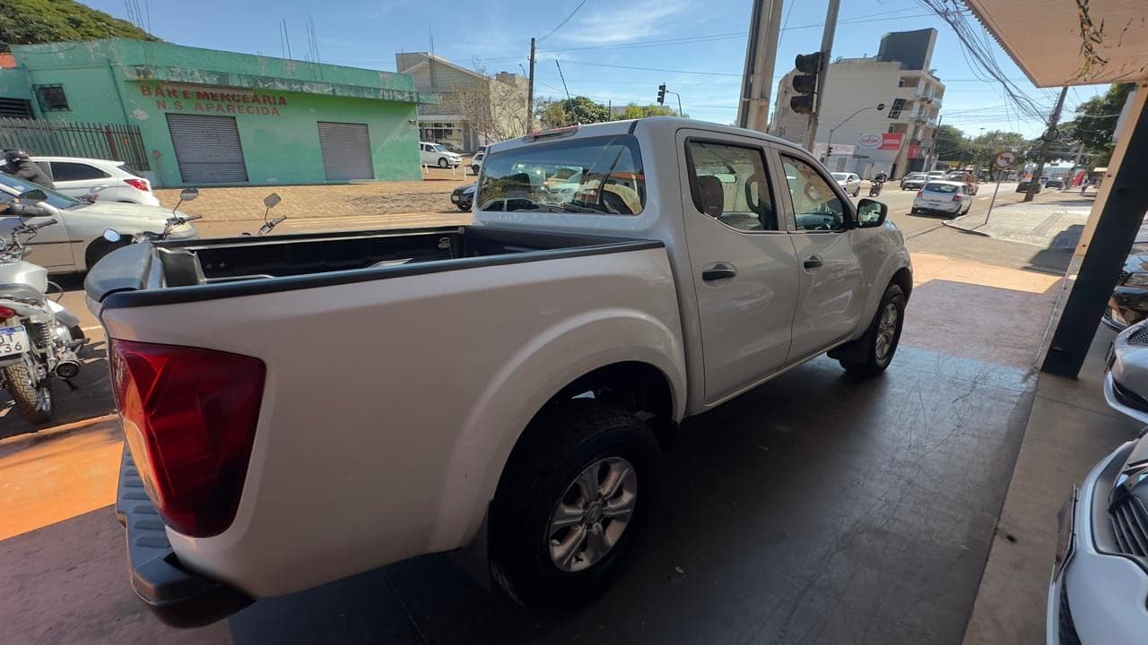 Nissan Frontier S CD 4x4 2.3 2021 — mídia 4