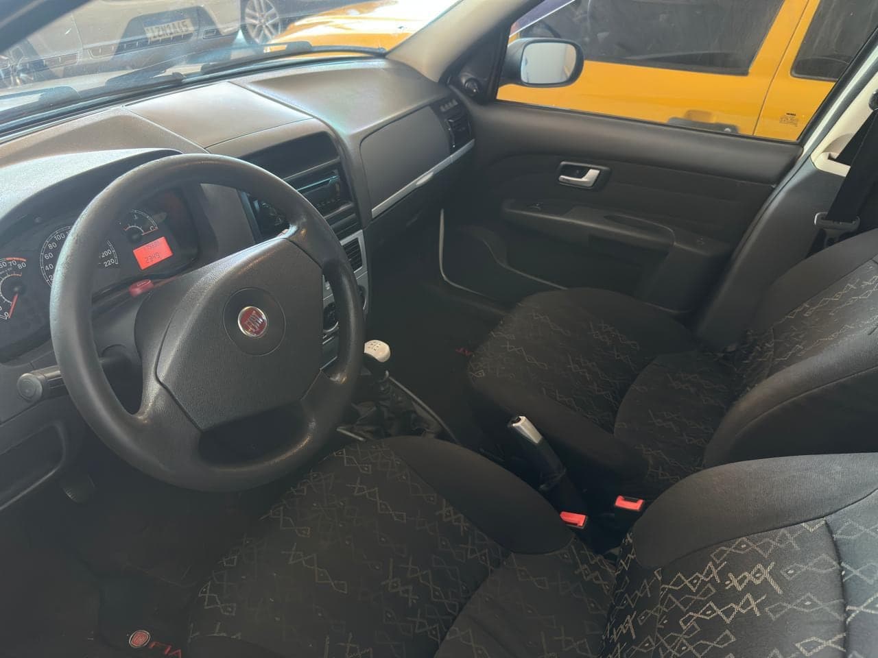 Fiat Palio Weekend 1.4 2010 — mídia 4