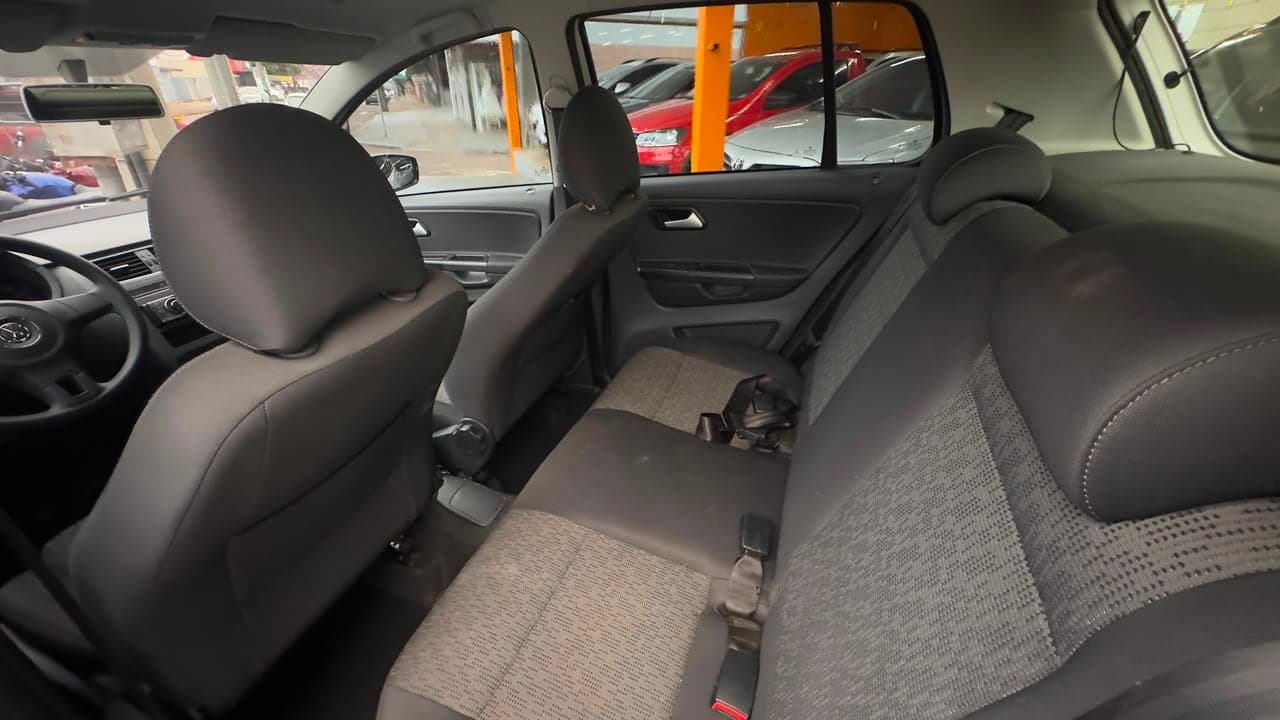 VOLKSWAGEN FOX 1.0 COMPLETO UNICO DONO — mídia 6