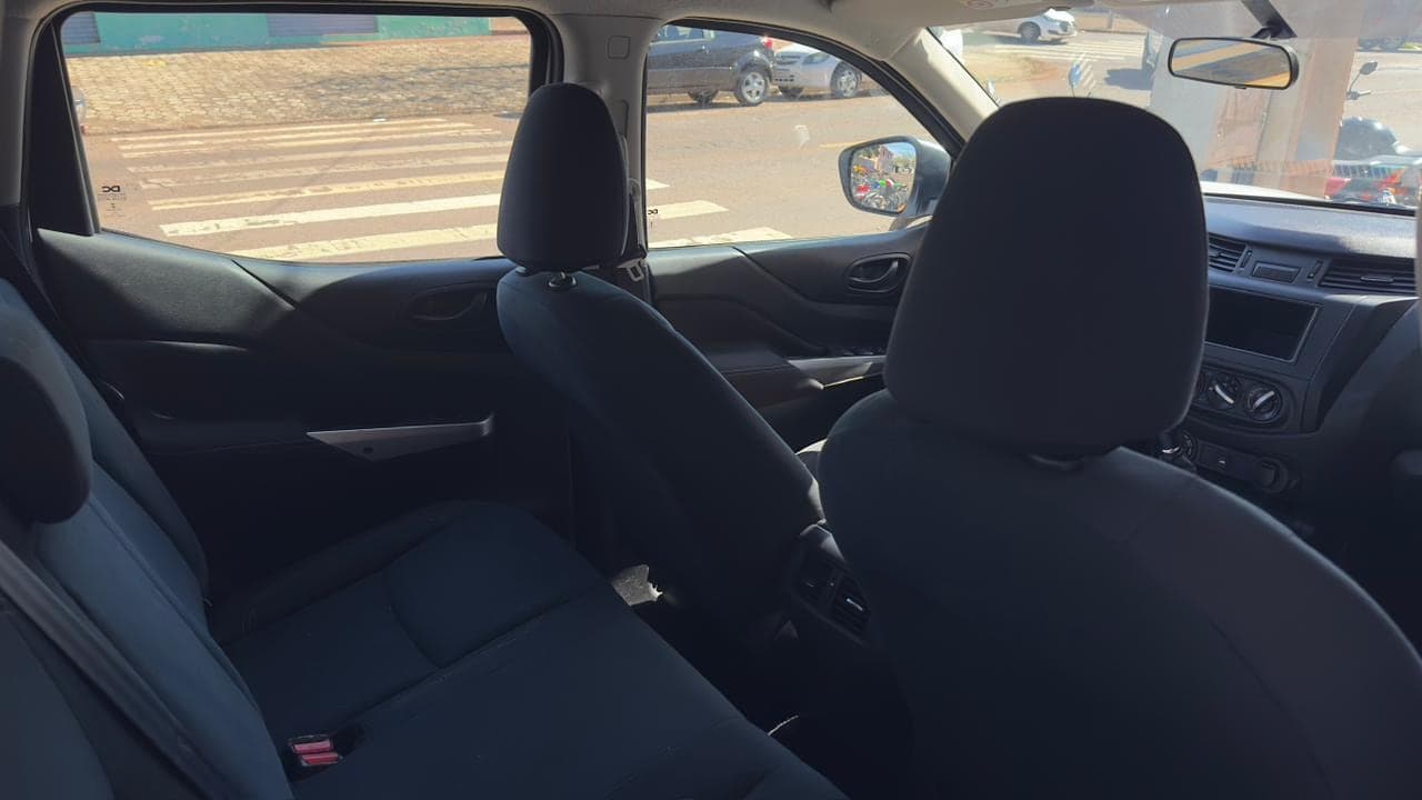 Nissan Frontier S CD 4x4 2.3 2021 — mídia 10