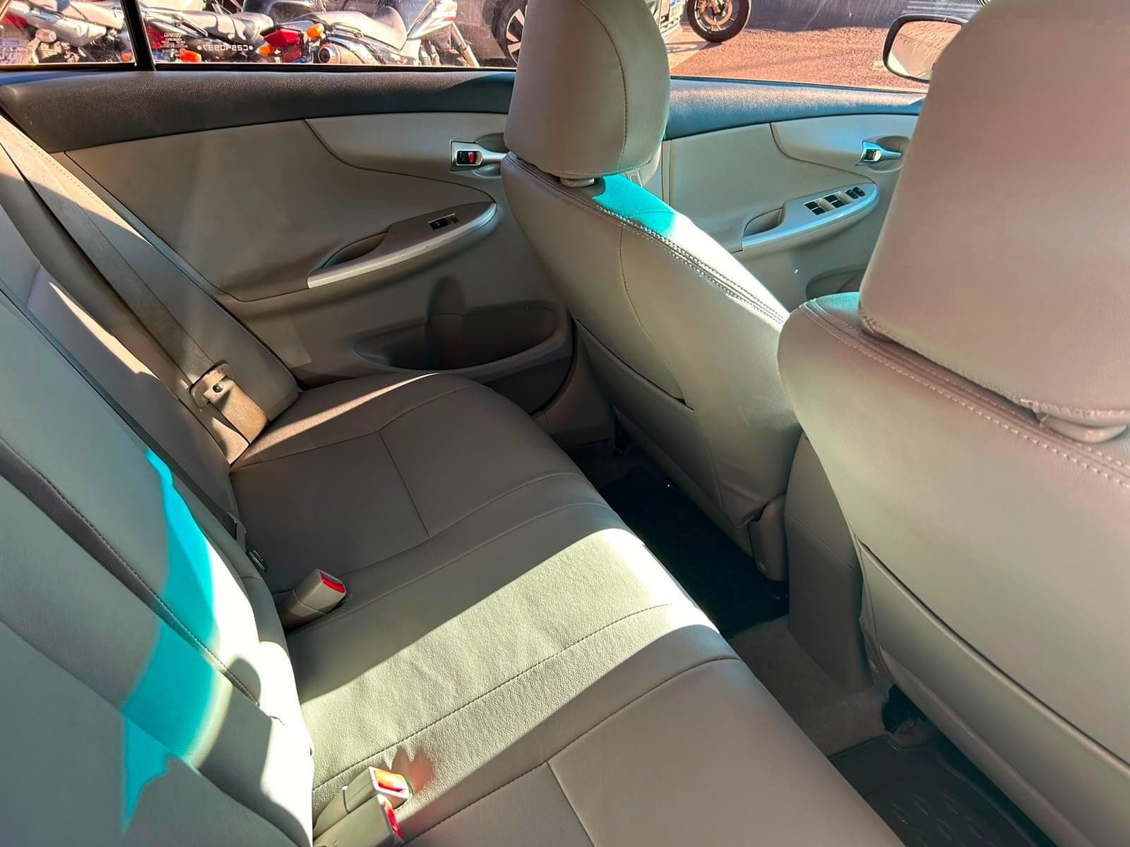 Toyota Corolla XEi 2.0 Aut. Completo 2012 — mídia 6