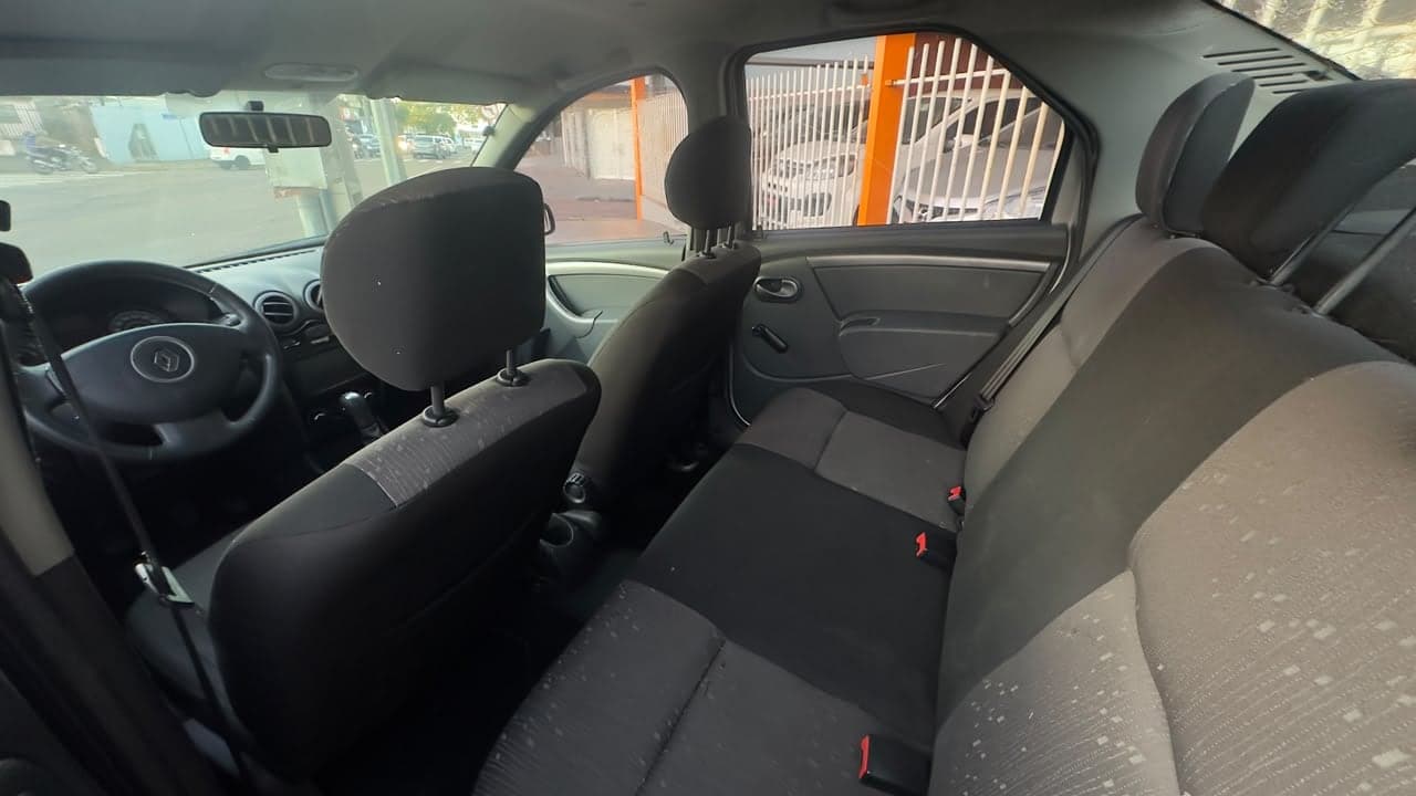 RENAULT LOGAN 1.6 EXPRESSION COMPLETO — mídia 9