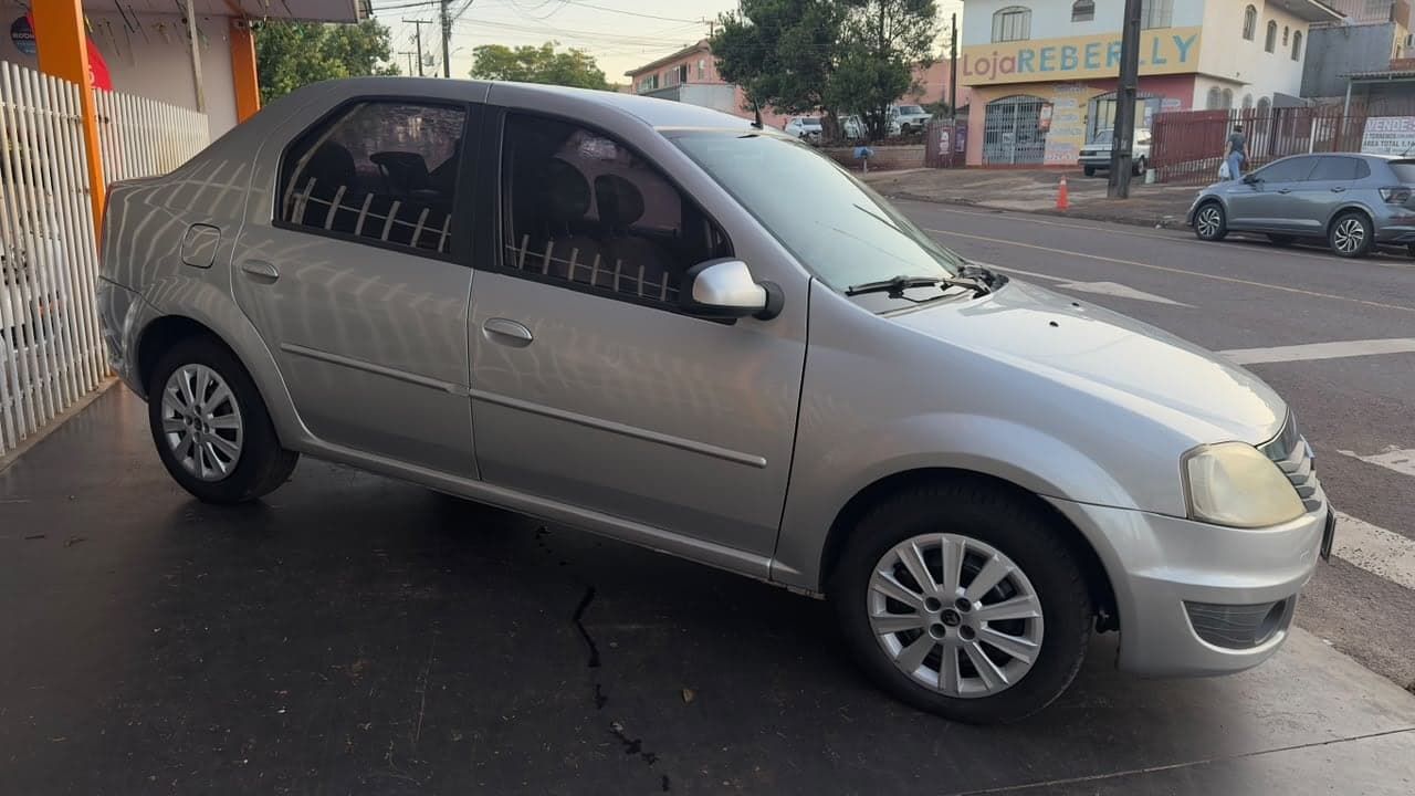 RENAULT LOGAN 1.6 EXPRESSION COMPLETO — mídia 5