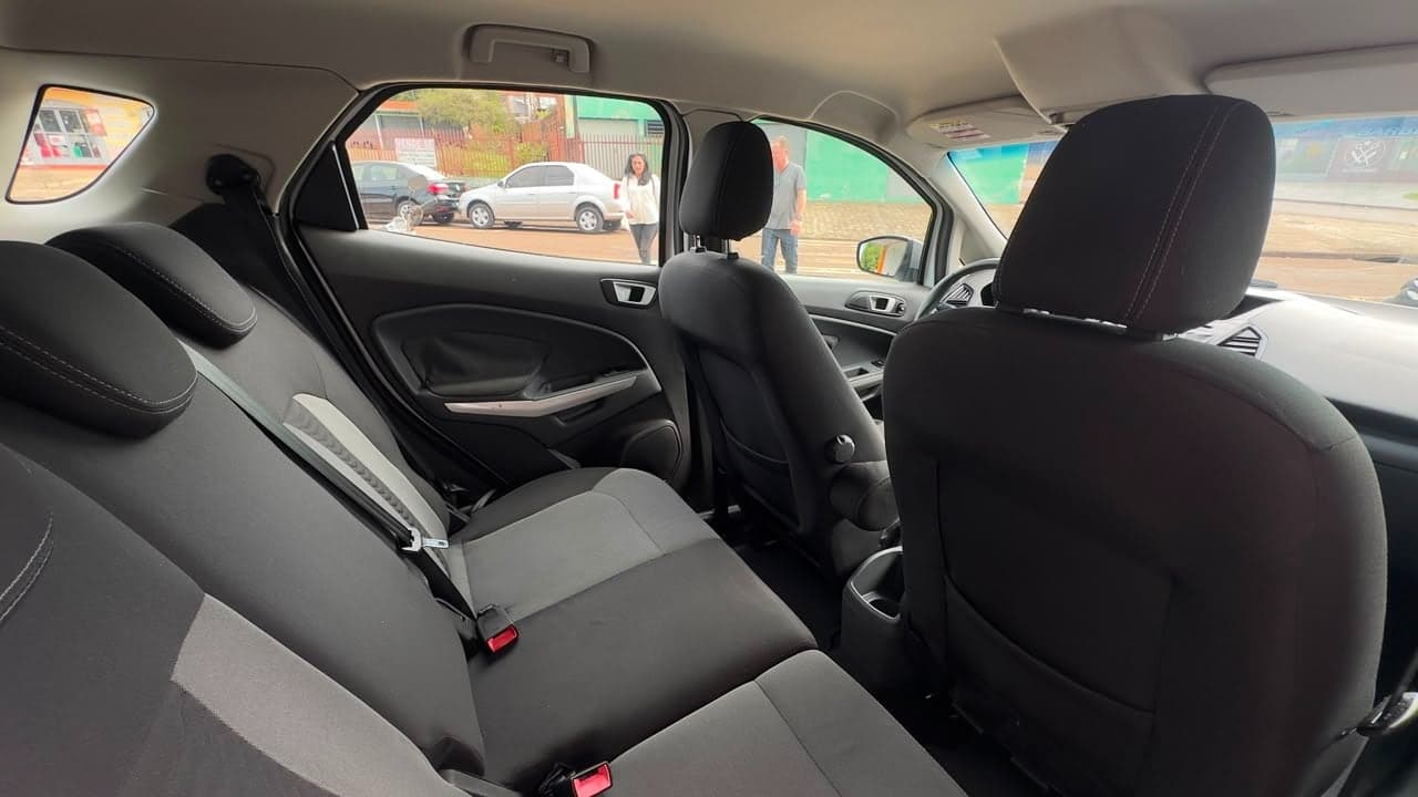 Ford EcoSport Freestyle 1.6 2015 — mídia 7