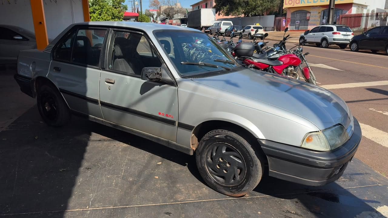 CHEVROLET MONZA 2.0 GLS — mídia 5