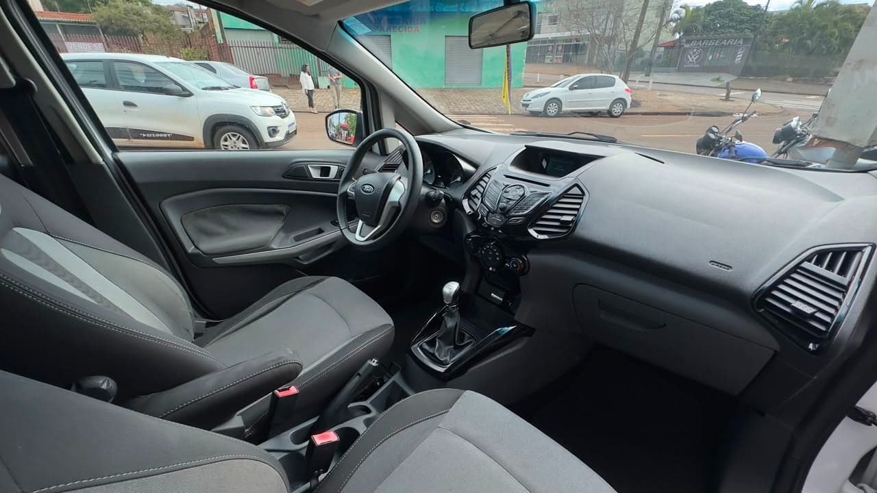 Ford EcoSport Freestyle 1.6 2015 — mídia 3
