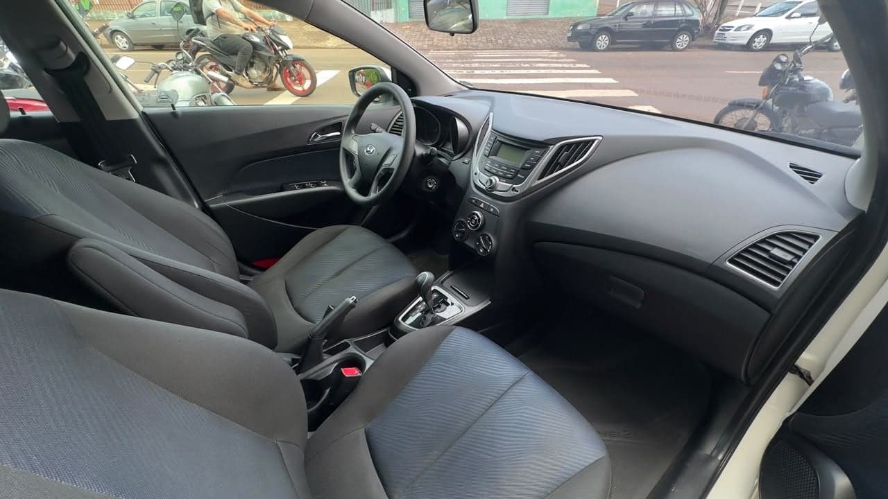 HYUNDAI HB20 1.6 AUT COMPLETO — mídia 9