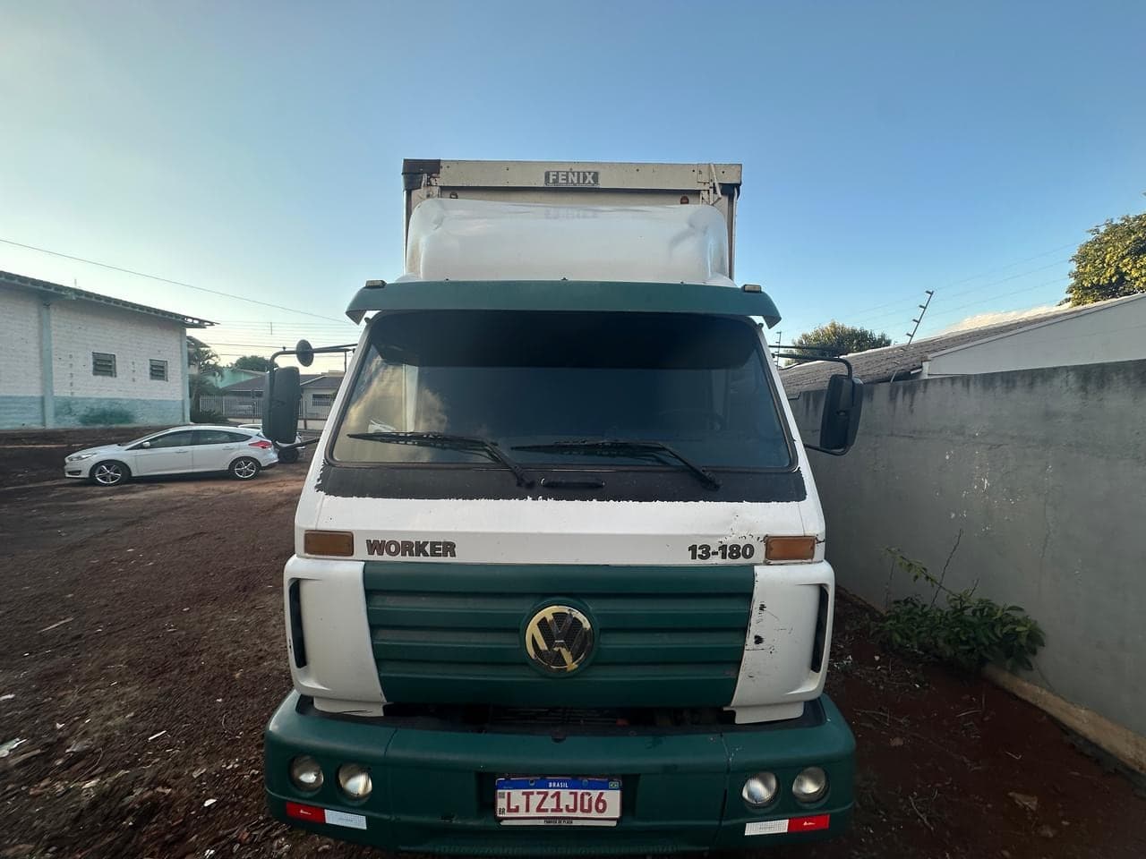 Volkswagen 13-180 6cc com Sider 2008 — mídia 9